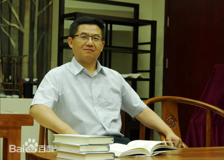 魯迅文學(xué)院常務(wù)副院長(zhǎng)徐可告訴你散文最寶貴的品質(zhì)是什么